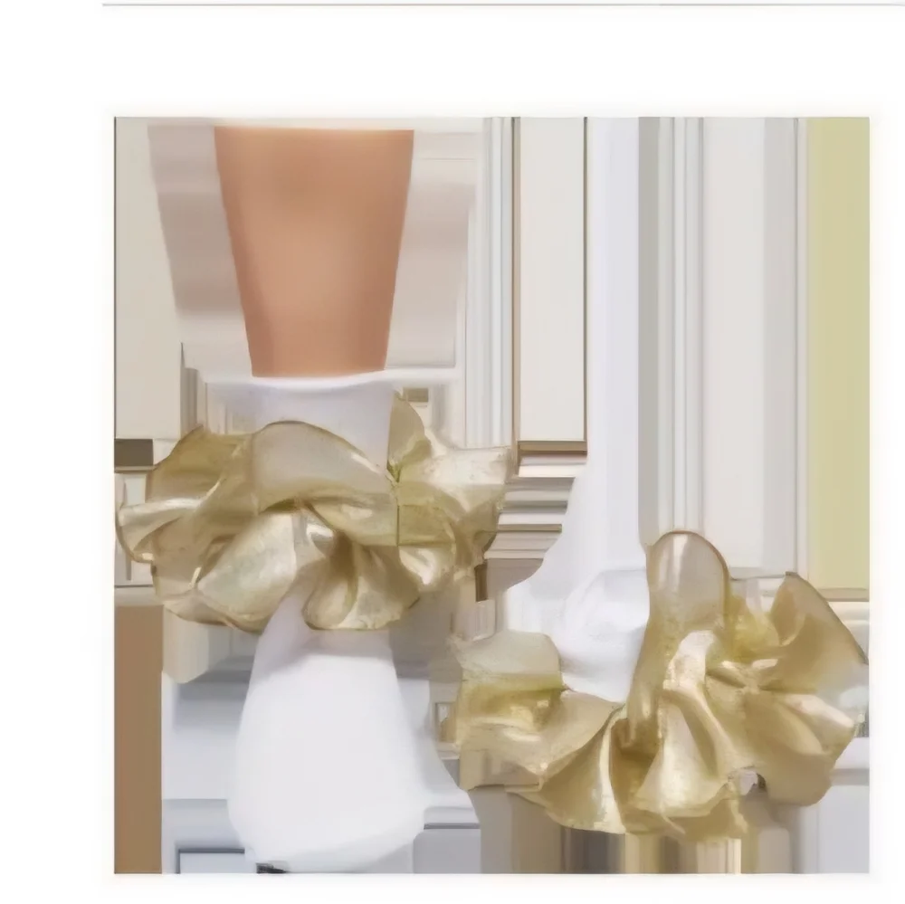 NEW PAIR GIRLS GOLD ANKLE CREW SOCKS SIZES: LARGE 5-6 YRS & XLARGE 7- 8 YRS